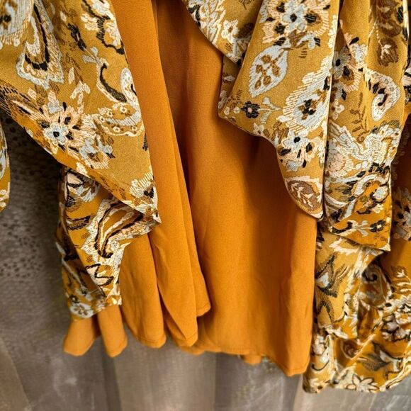 Cotton Bleu Golden Yellow Brown Paisley Long Sleeve Dress Large NWT - Picture 7 of 9